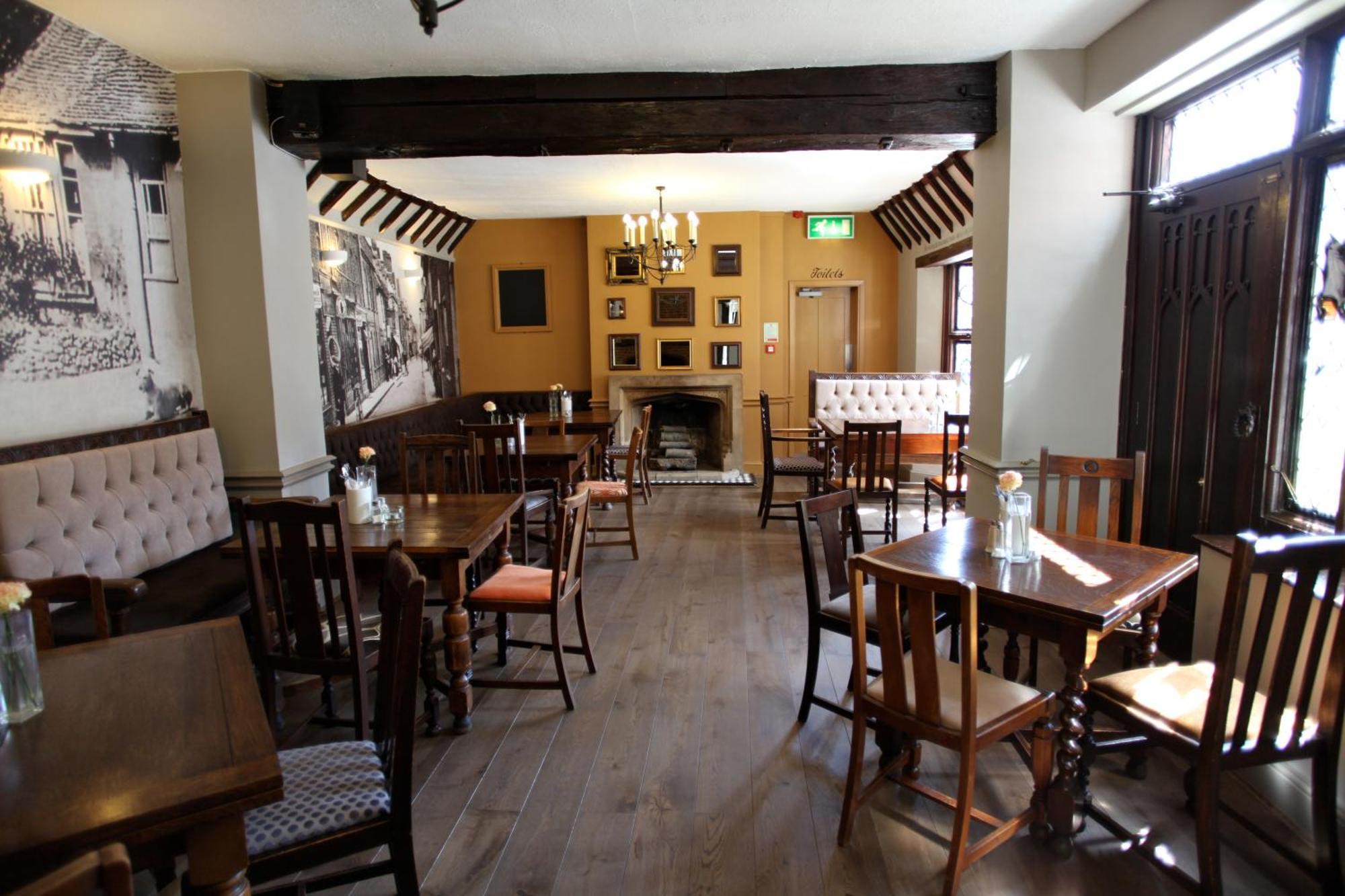 Old Bull Inn رويستون المظهر الخارجي الصورة
